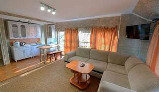 Гостиница Давзар Адлер Номер студиа-двухуровневый-1