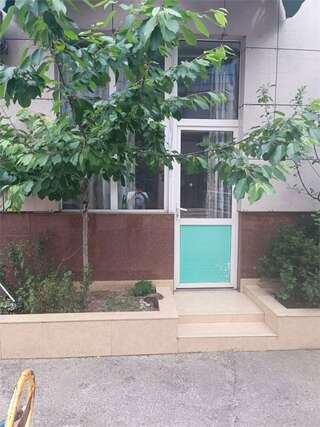 Гостиница Давзар Адлер Улучшенный двухместный номер с отдельным входом-1